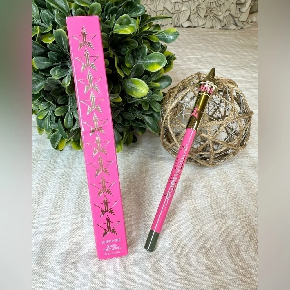 Jeffree Star Velour Lip Liner in Dirty Money NIB